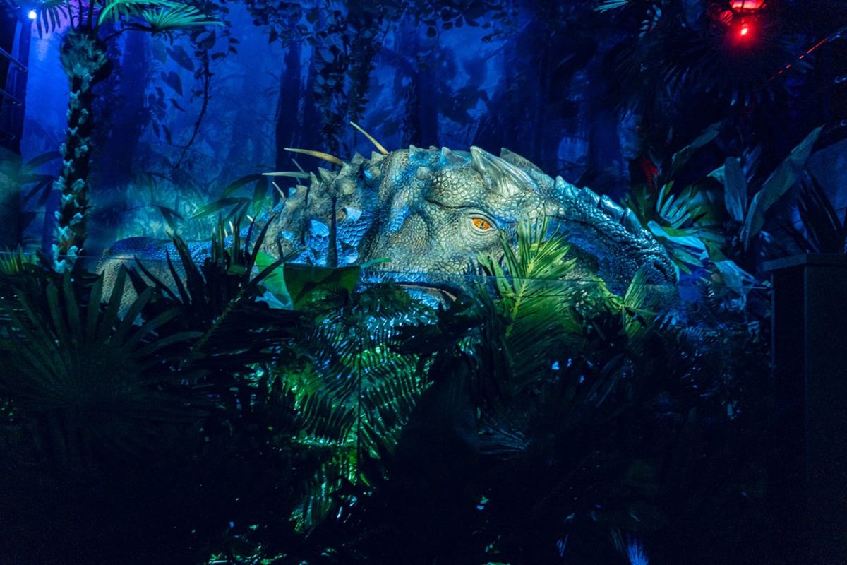 Jurassic World: The Experience