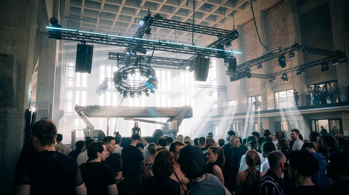 Silo West – Day Rave am 25.7. im Bergson Kunstkraftwerk