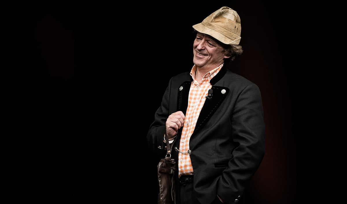 Frank-Markus Barwasser als Erwin Pelzig – Wer wir werden.