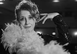 Luise Kinseher – Mary from Bavary – Endlich SOLO!