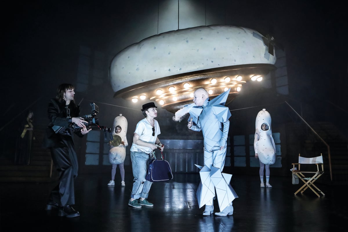 Theater im März: Verführerisch gekitzelt