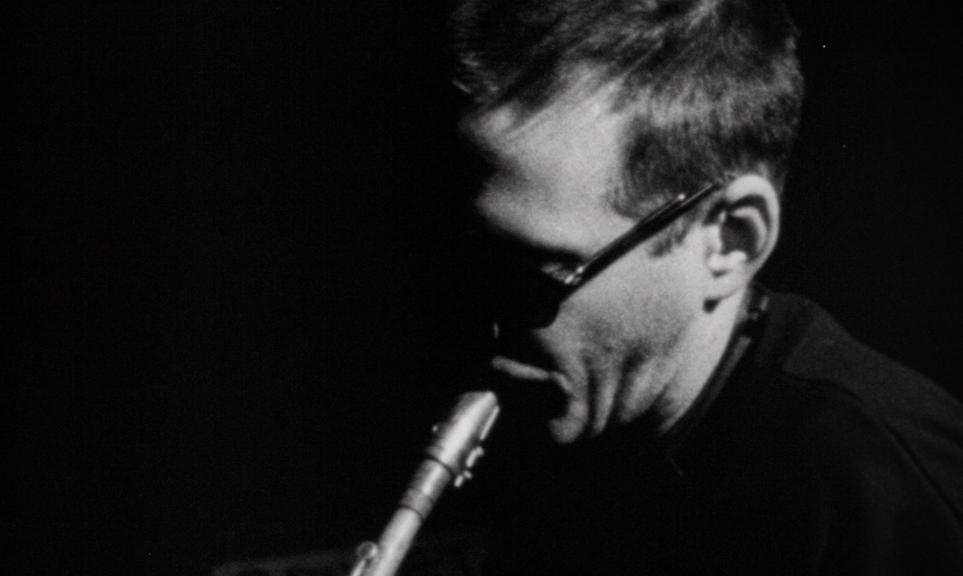 Bilder aus Step Across the Border