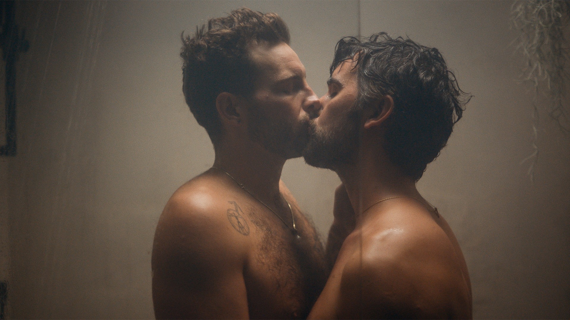 Bilder aus The Mattachine Familiy