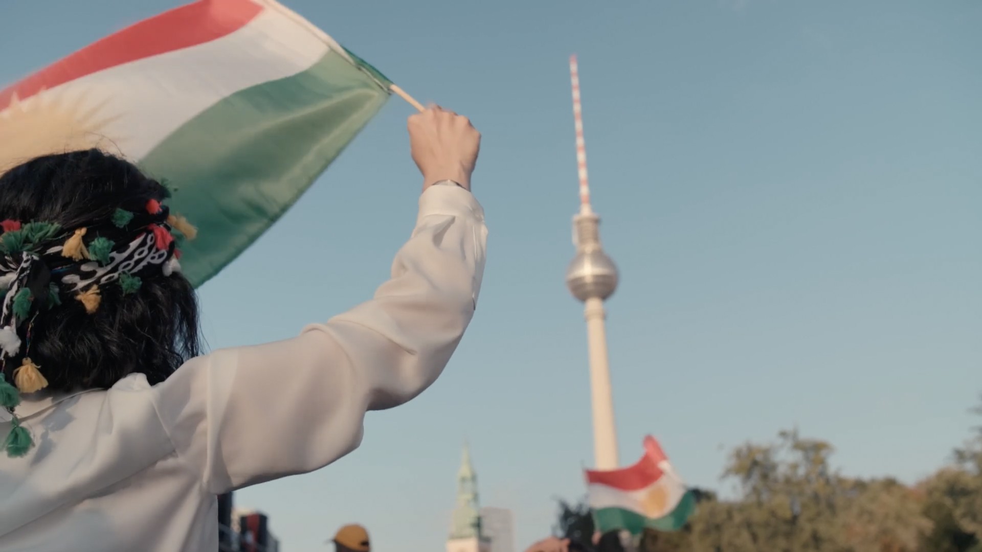 Bilder aus Freiheit im Herzen - Lasst es uns eilig haben, menschlich zu sein