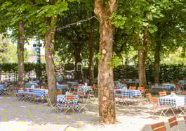 Flohmarkt im Biergarten