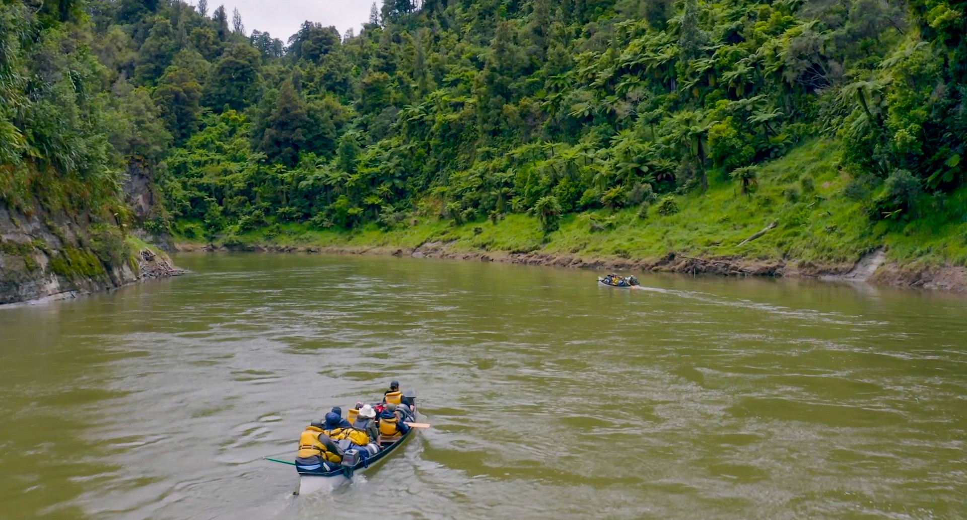 Bilder aus I Am The River, The River Is Me