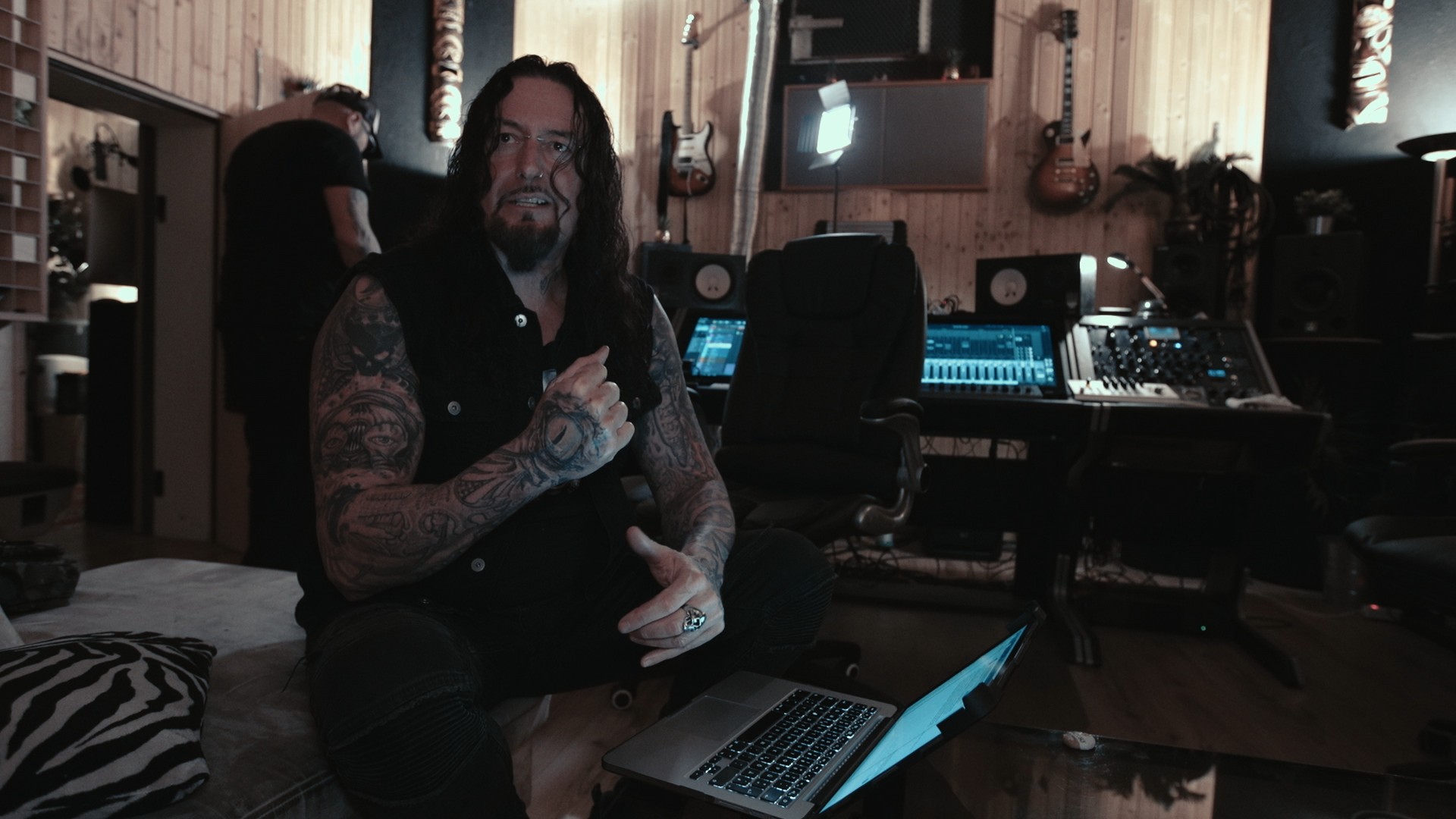 Bilder aus The Art of Destruction