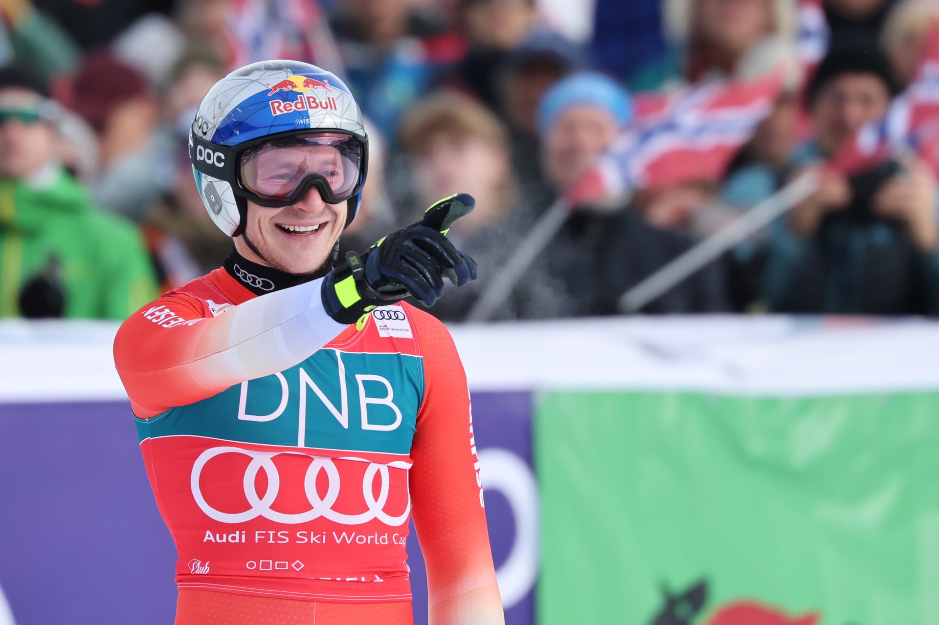 Bilder aus Downhill Skiers - Ain't No Mountain Steep Enough