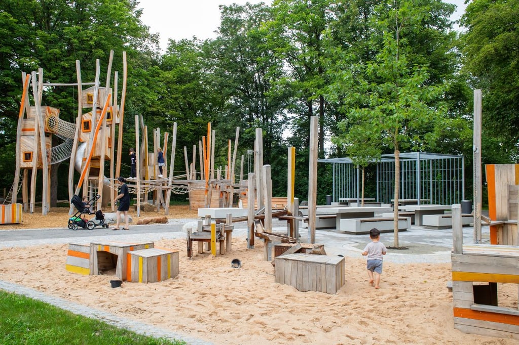 Abenteuerspielplatz München: Campus Ost Berg am Laim