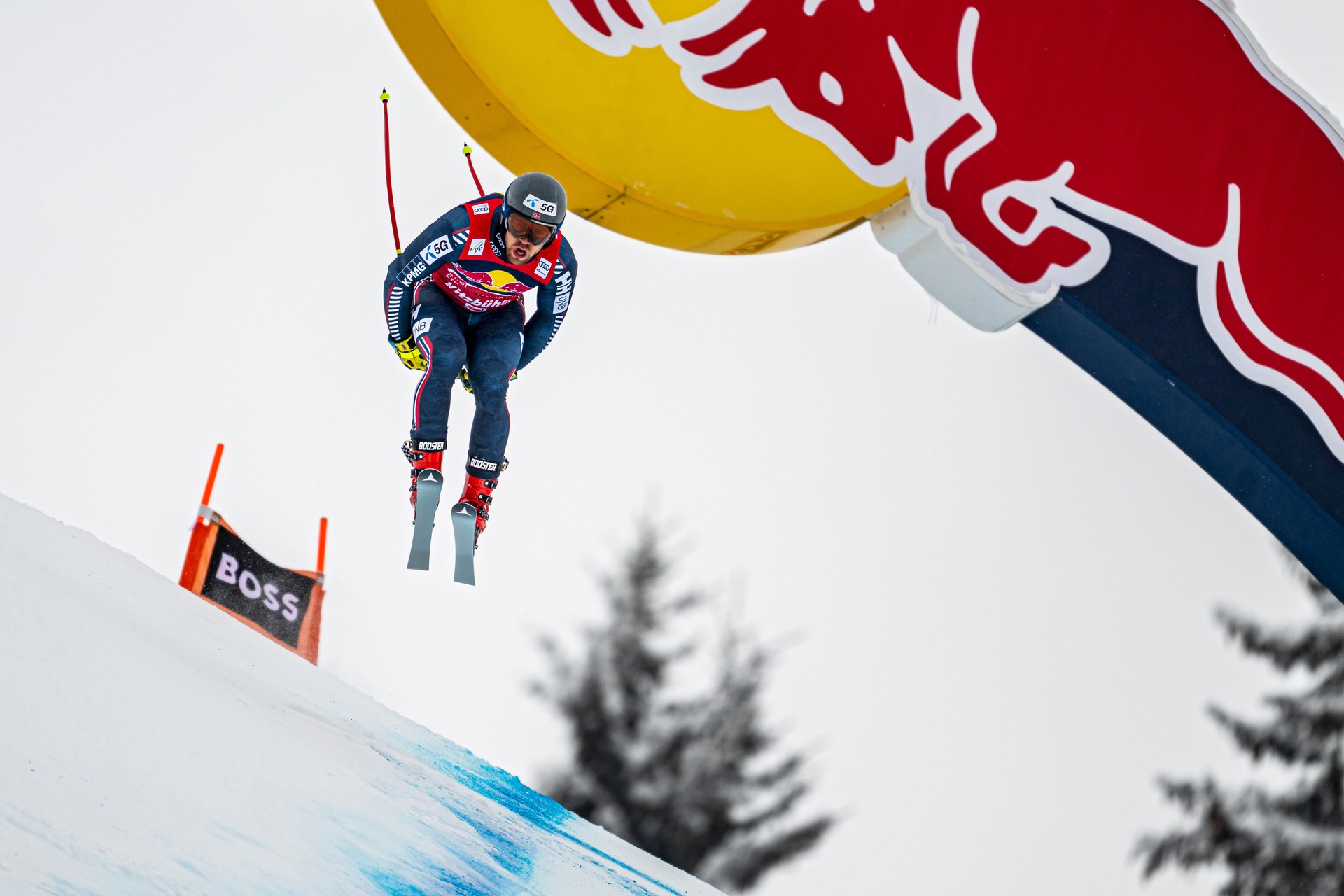 Bilder aus Downhill Skiers - Ain't No Mountain Steep Enough