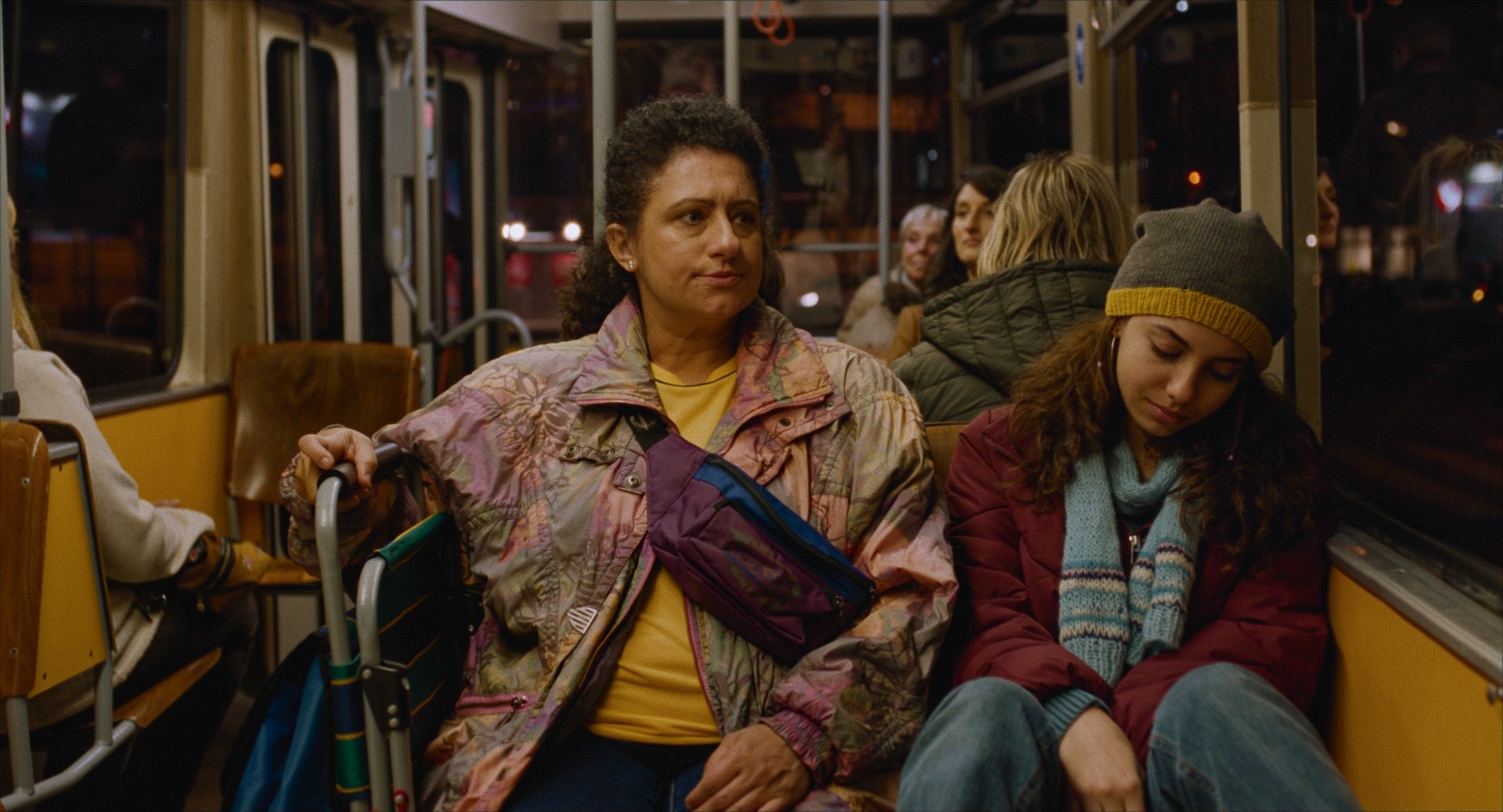 Bilder aus Wenn du Angst hast nimmst du dein Herz in den Mund und lächelst