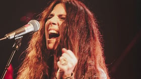 Sari Schorr
