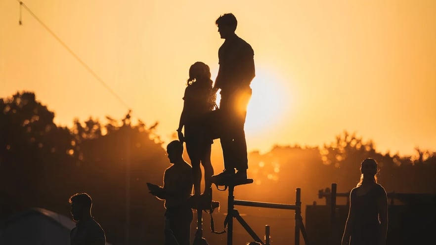 Tollwood Amphitheater: Die kleine, große Welt des internationalen Theaters