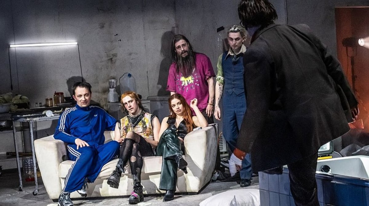 Marat/Sade am 16.6. im Marstall