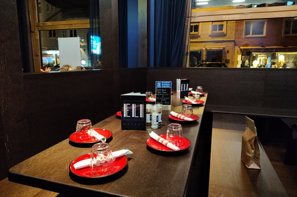 Stammtisch im ELI
