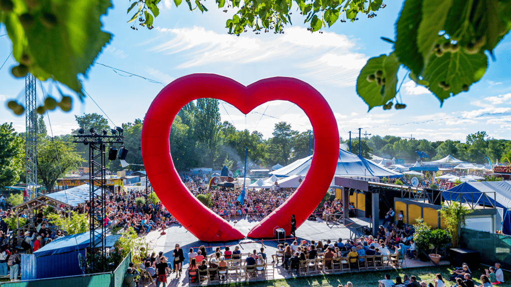 Sommer Tollwood München: Tollwood Sommerfestival 2025