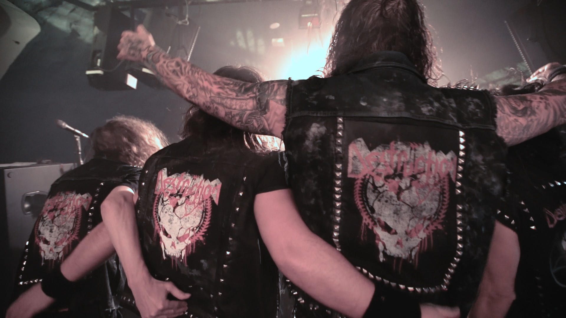 Bilder aus The Art of Destruction
