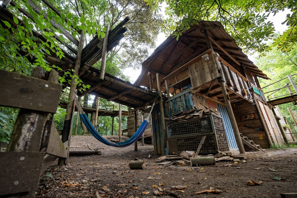 Abenteuerspielplatz München: Maulwurfshausen in Neuperlach