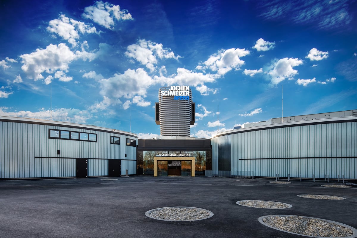 Jochen Schweizer Arena München