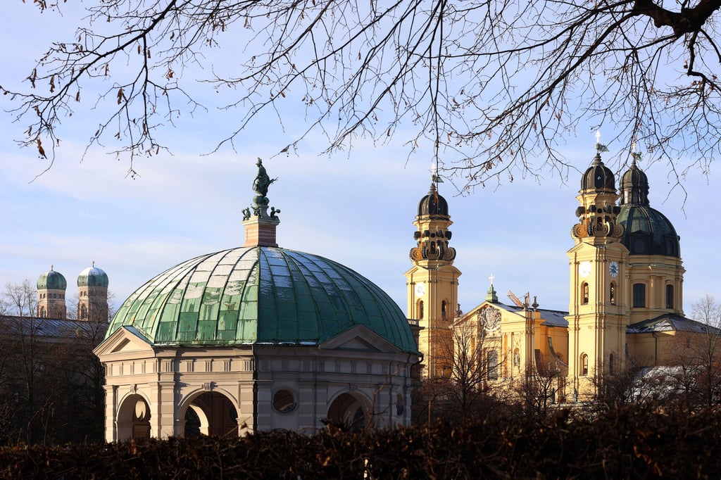 Dianatempel im Hofgarten