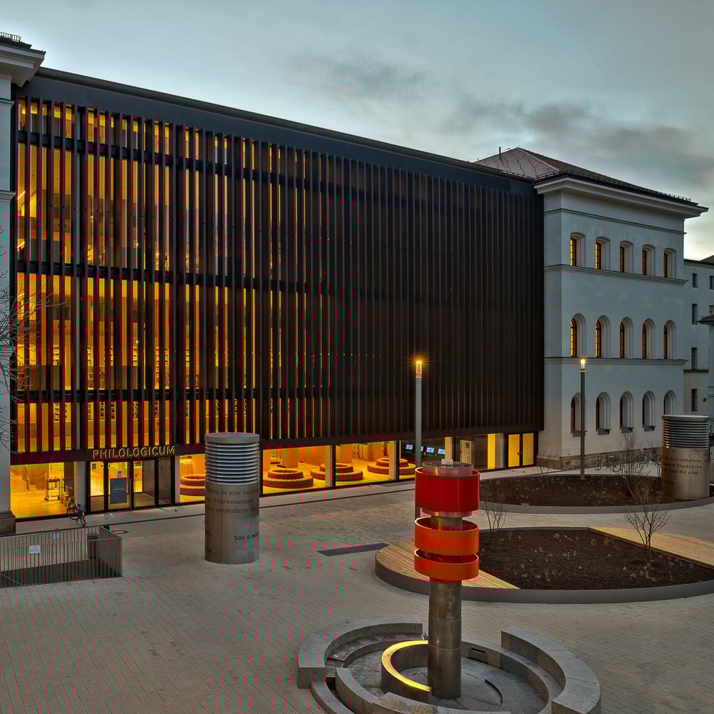 Bibliothek München: Büchereien in München: LMU