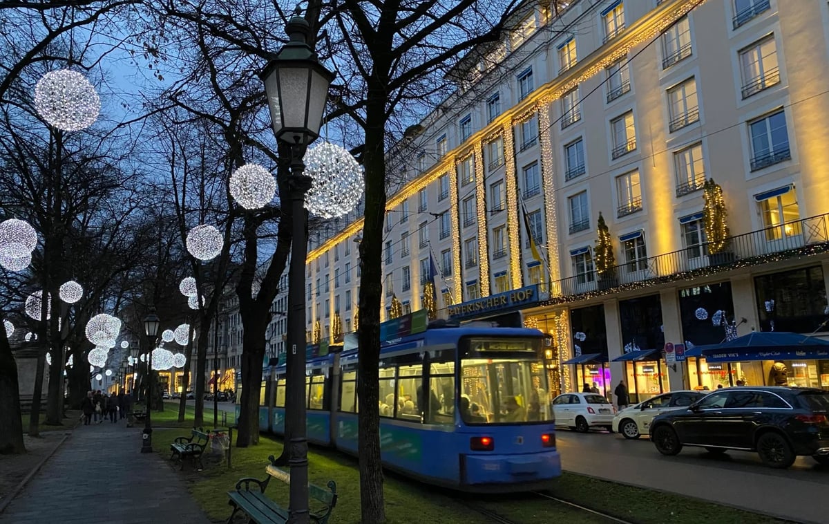 Die Christkindltram fährt wieder