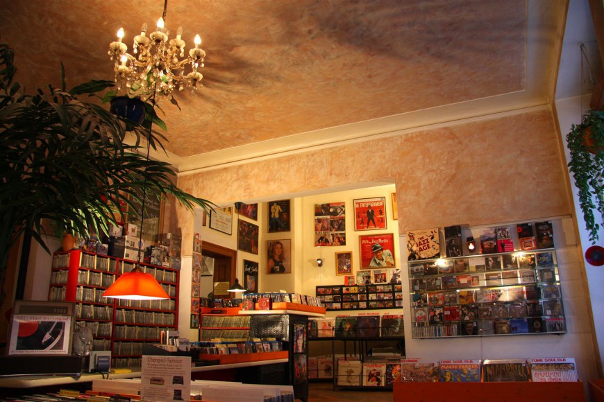 Plattenladen München, Dock's LP & CD Börse vinyl Store Vinyl  Schallplatten München