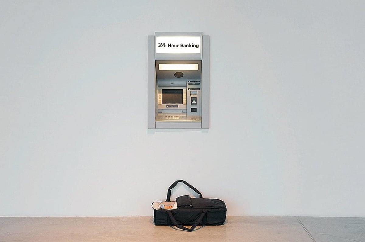 Elmgreen & Dragset. Handle with Care