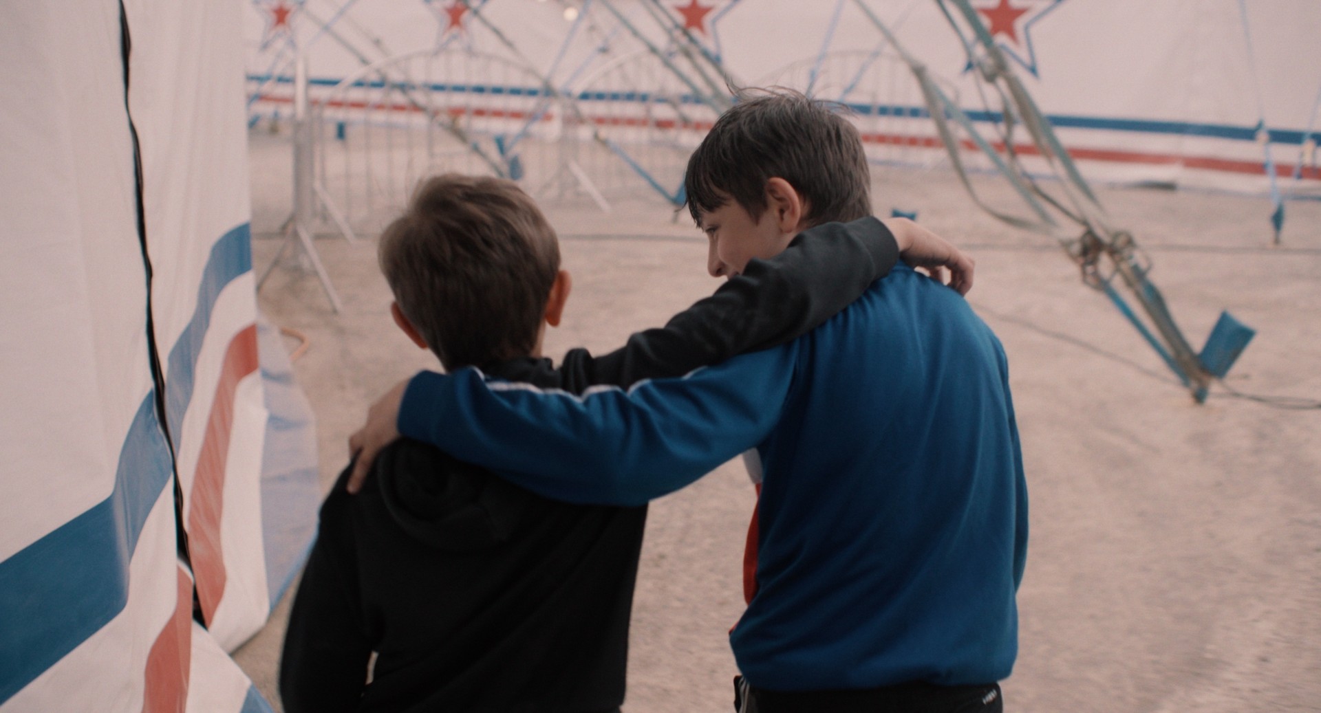 Bilder aus Zirkuskind