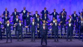 Vokal Total: Chöre wie WIR – Isartonics + Herrenbesuch + VoicesInTime