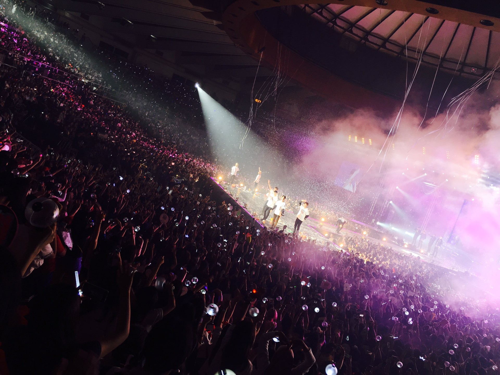 Bilder aus BTS Movie Weeks