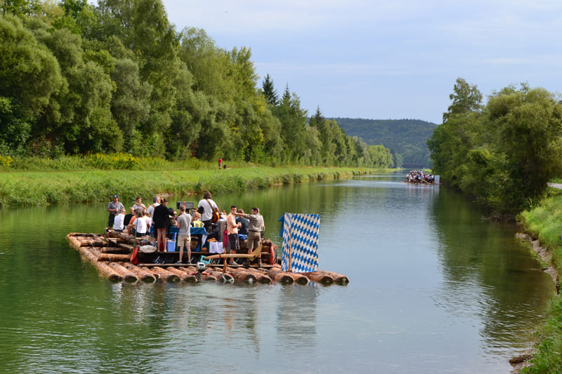 Floßfahrt Isar / Floßfahrt München