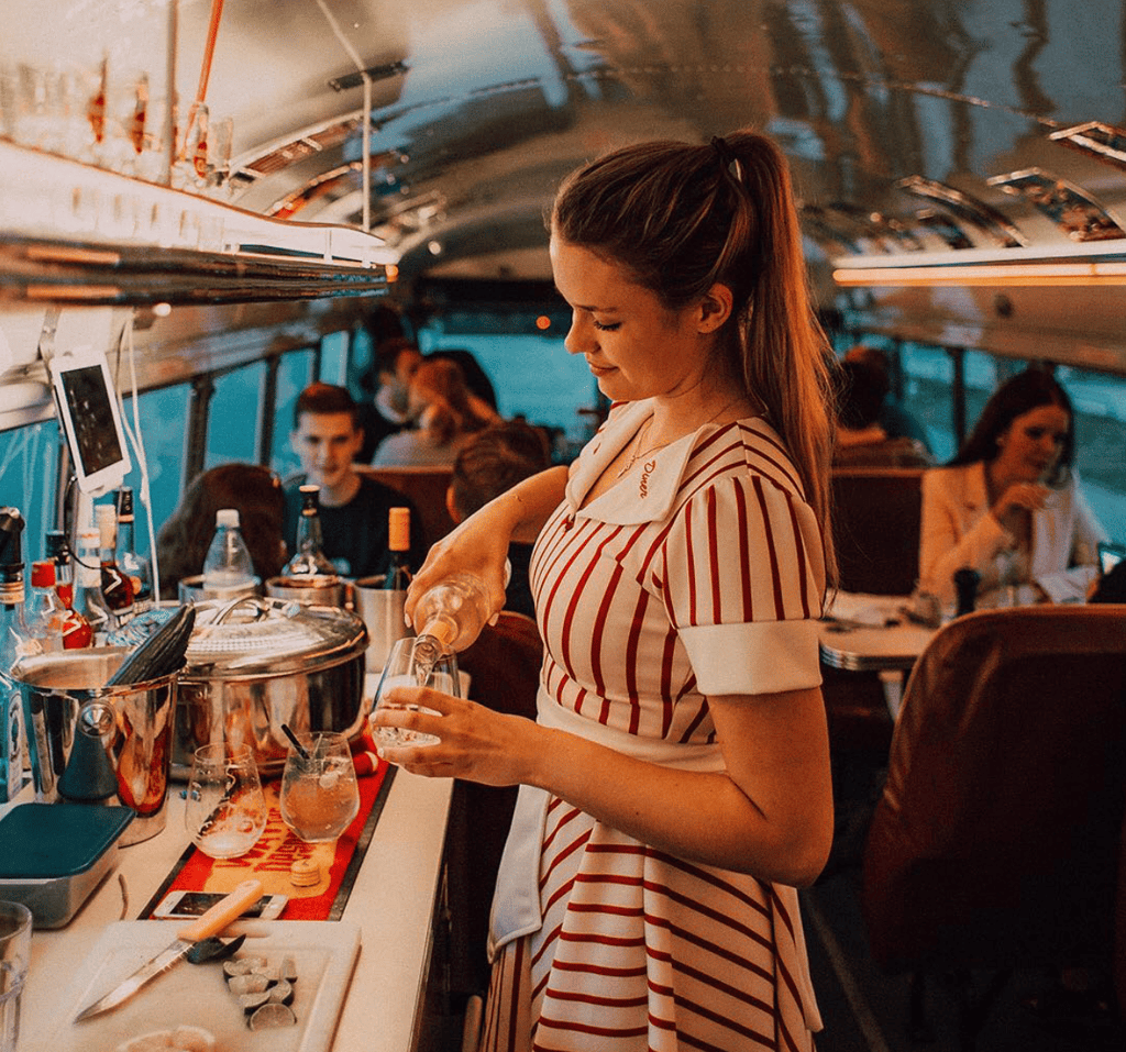 Valentinstag Menü München - romantische Restaurants: Dinner Hopping