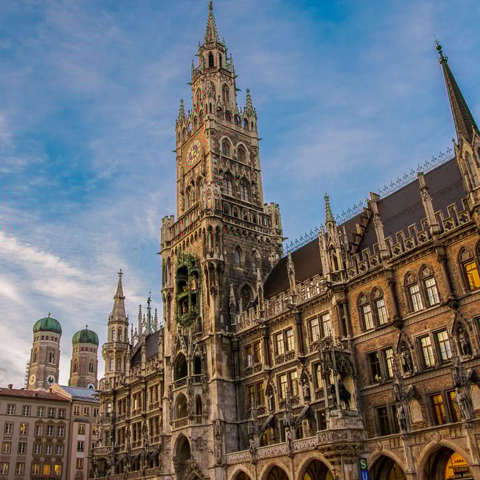 Bibliothek München: Büchereien in München: Juristische Bibliothek