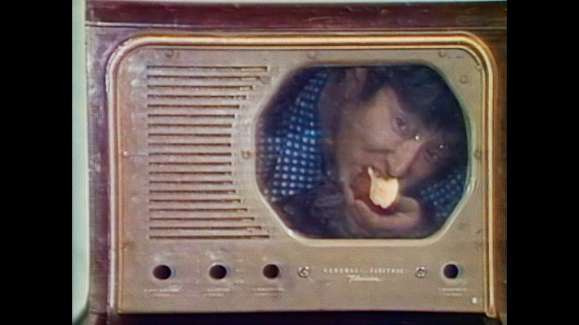 Bilder aus Nam June Paik: Moon is the Oldest TV