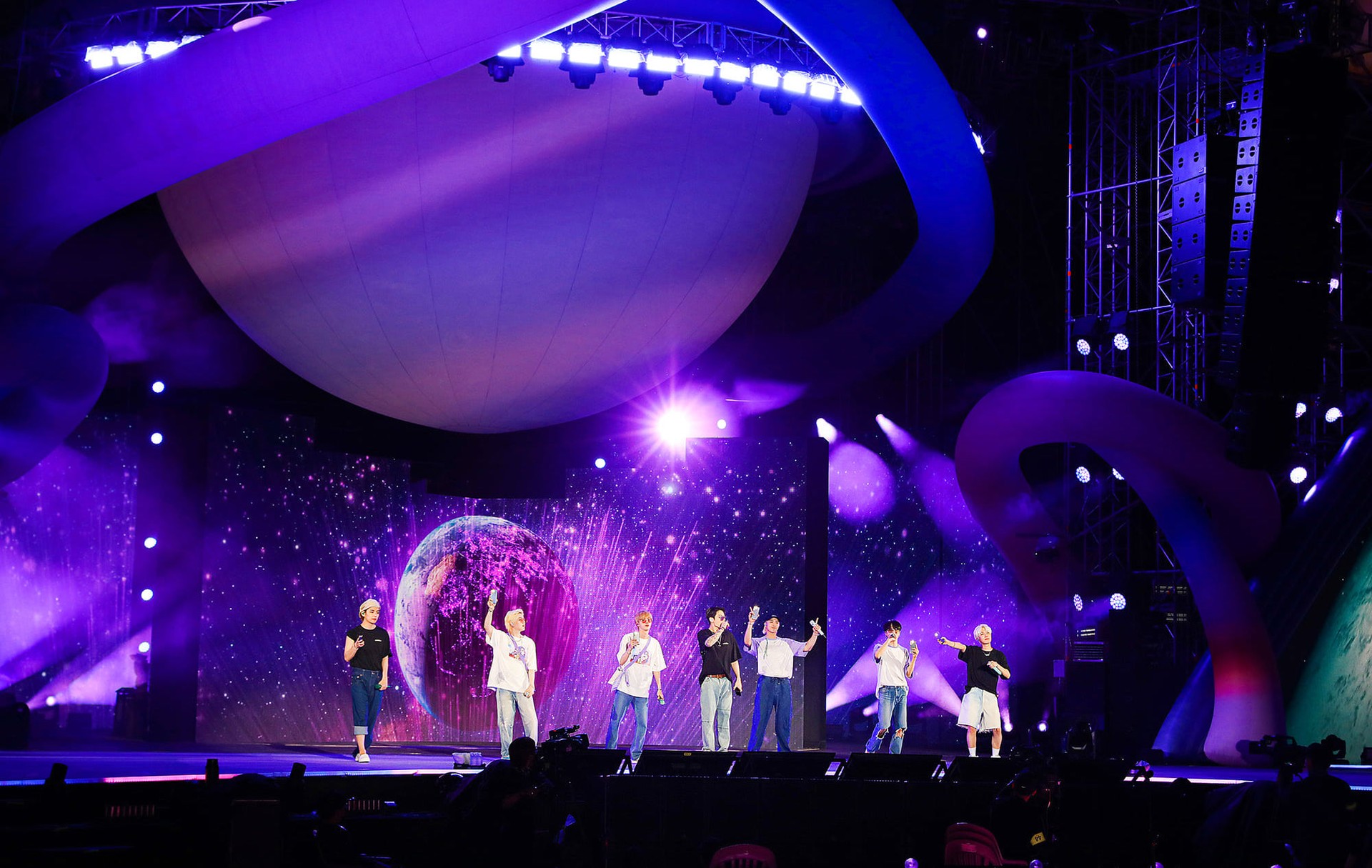 Bilder aus BTS Movie Weeks