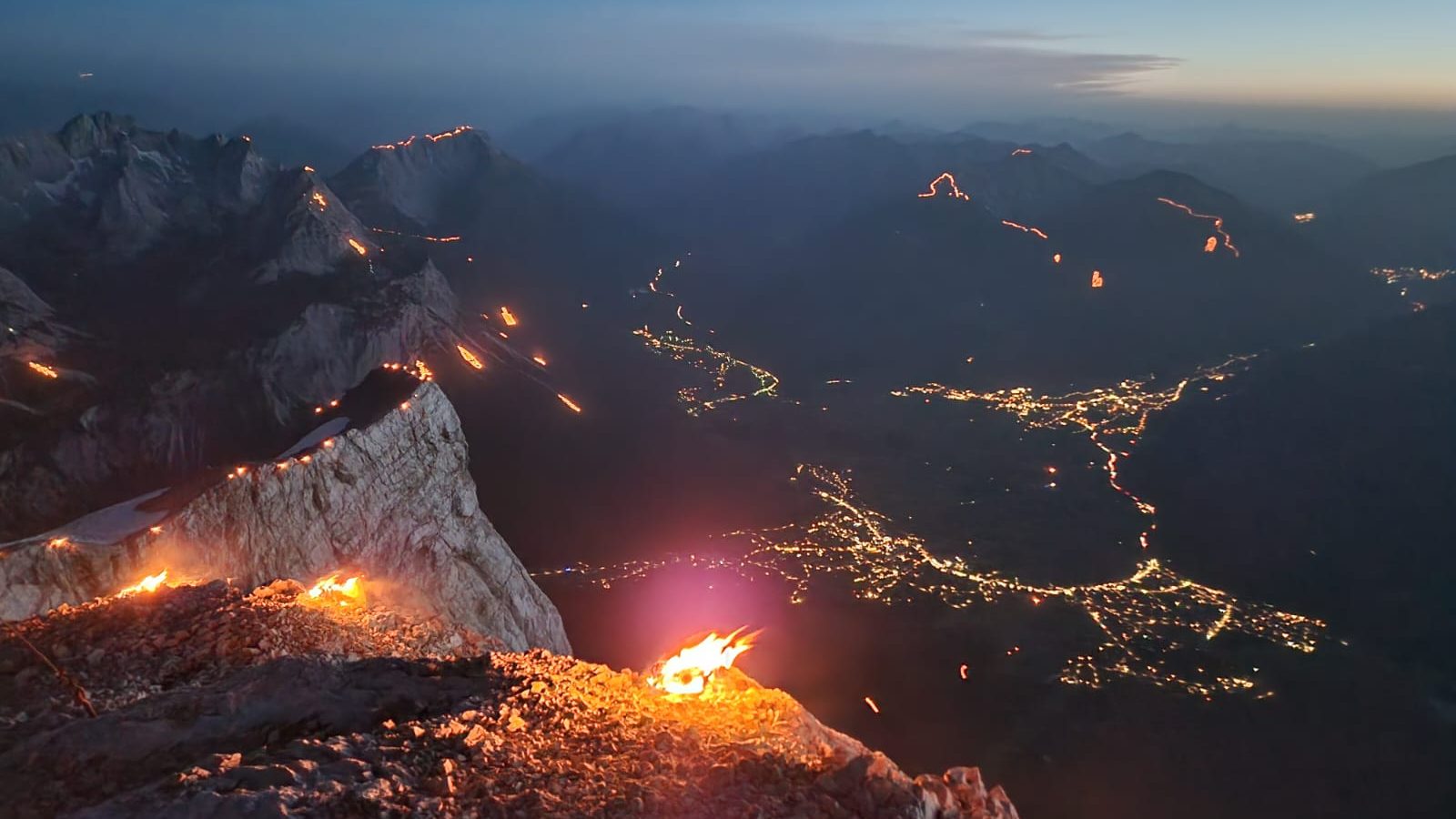 Johannifeuer, Bergfeuer, Sonnwendfeuer 2025: Garmisch