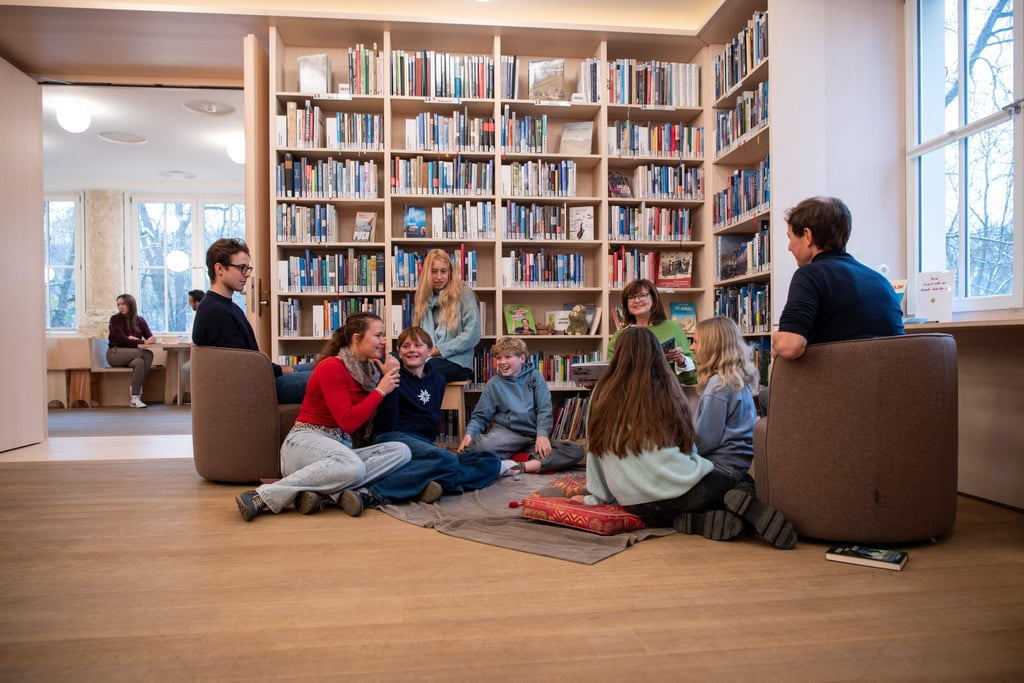Alpines Museum München: Lesung in der Bibliothek