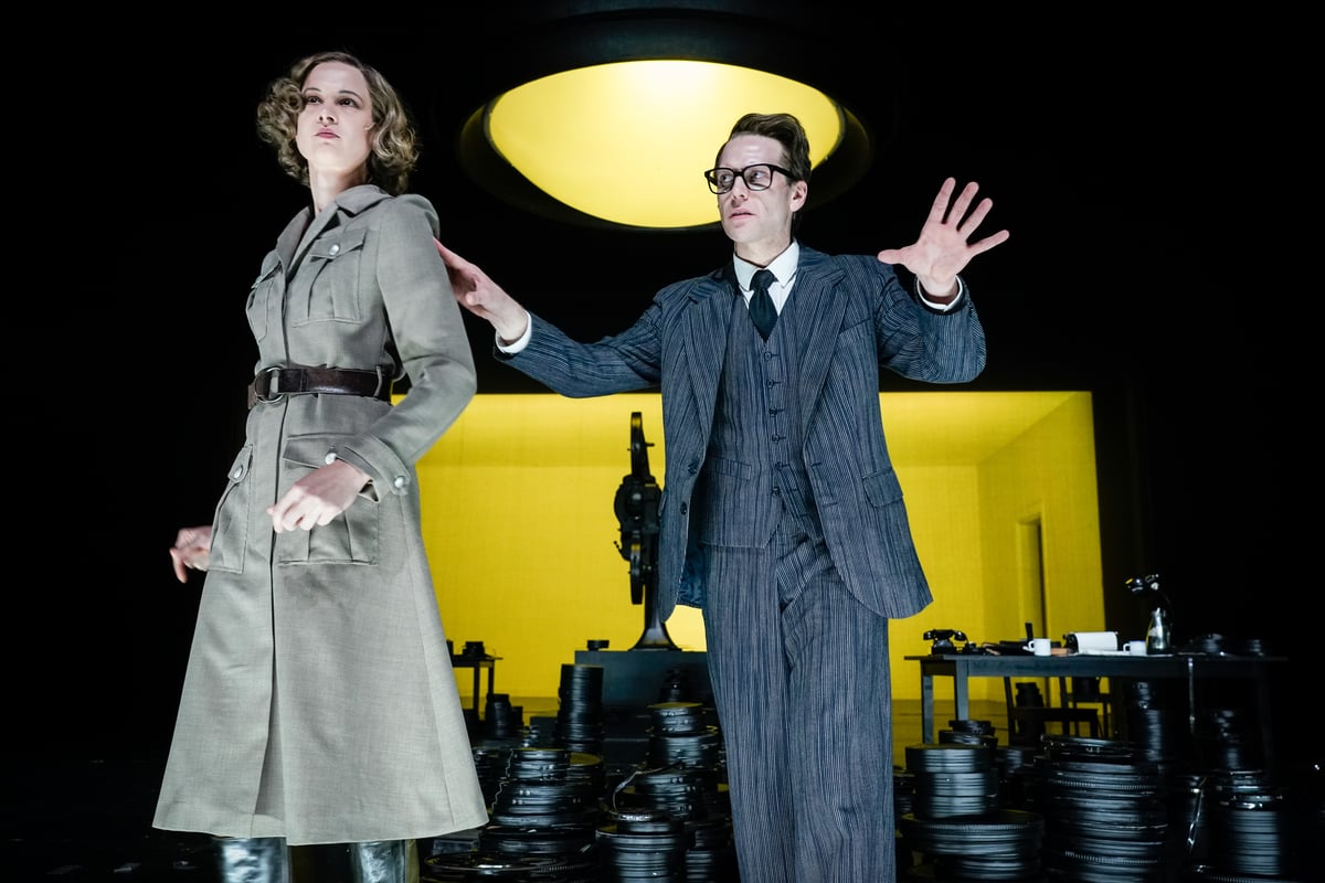 Bühnenschau: „Lichtspiel“ am Volkstheater