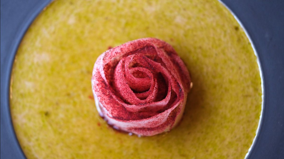 Im Mural Farmhouse gibt's am Muttertag ein Rosen-Menü