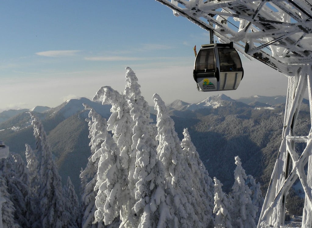 Schlittenfahren München, Rodeln, Rodelhügel, Rodelbahn München: Wallbergbahn in Rottach-Egern