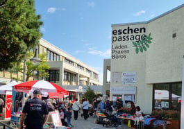 Kinder- und Erwachsenenflohmarkt