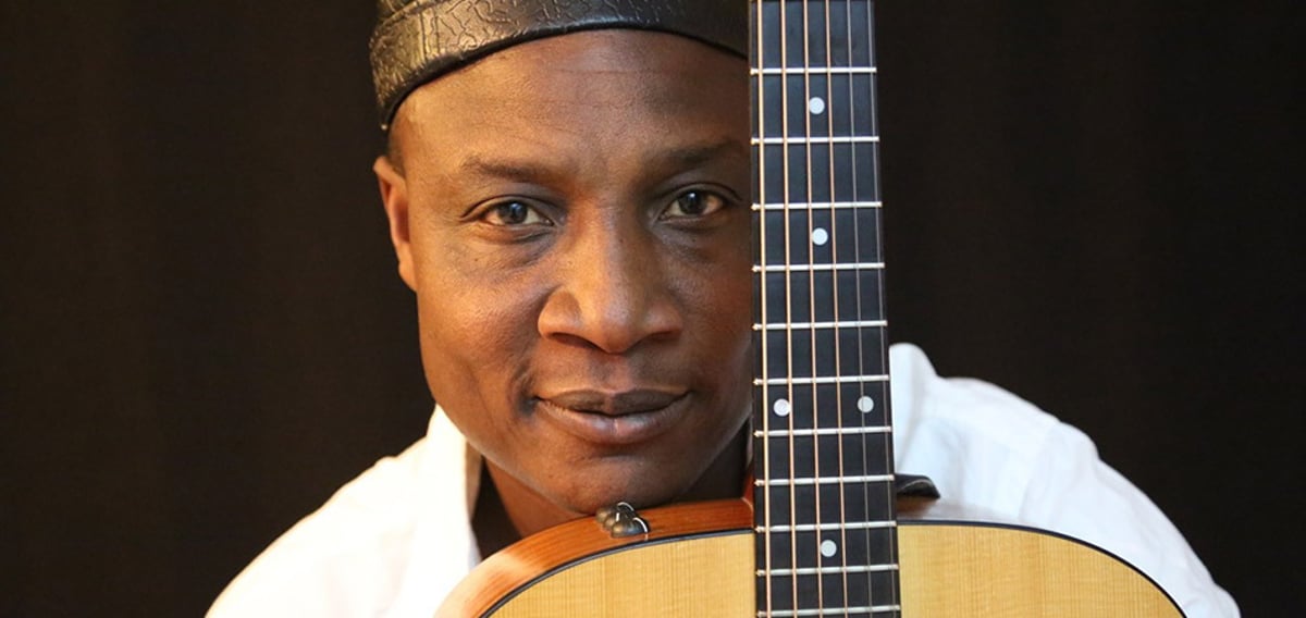 Adjiri Odametey & Band