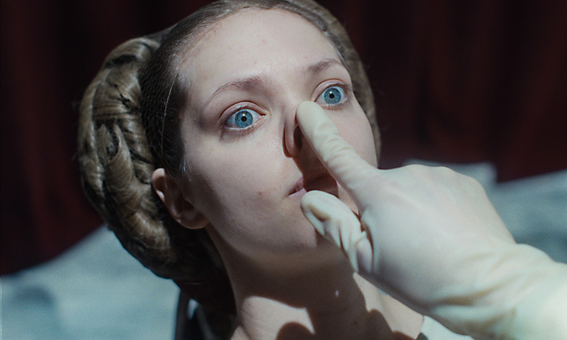 Bilder aus The Ugly Stepsister