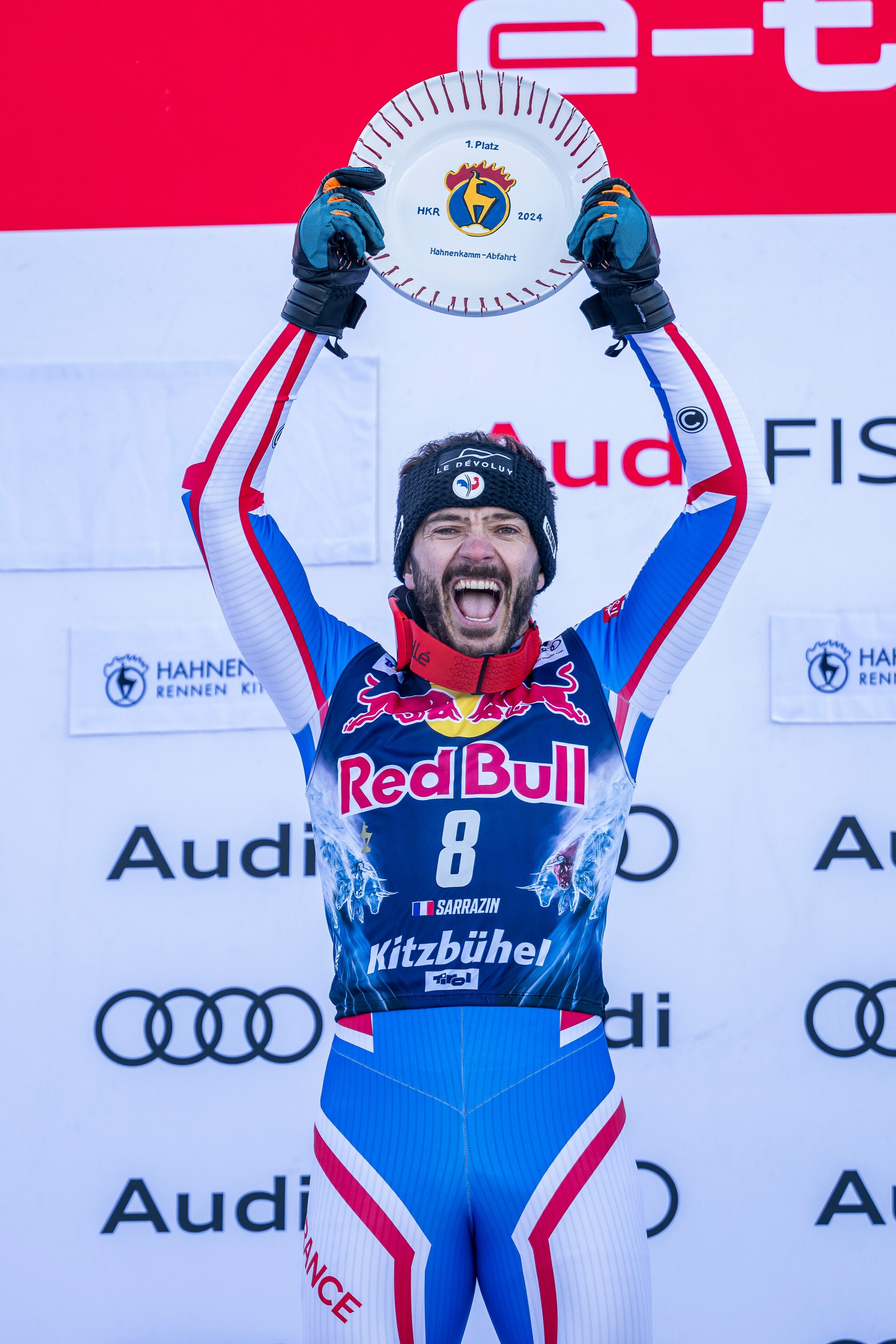 Bilder aus Downhill Skiers - Ain't No Mountain Steep Enough