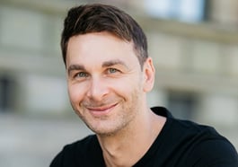 Welten bauen – Abendwerkstatt mit Pierre Jarawan