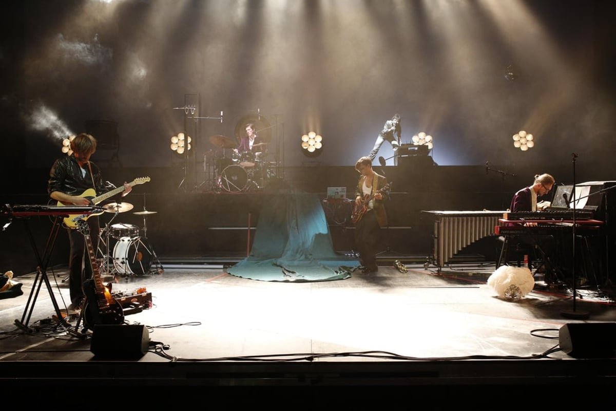 THE FE.MALE TRAIL: Ein Nick Cave-Abend mit Katharina Bach und Band bitchboy