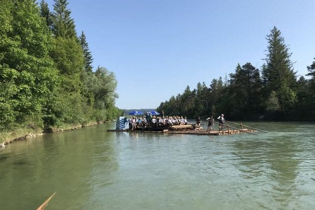 Floßfahrt Isar / Floßfahrt München
