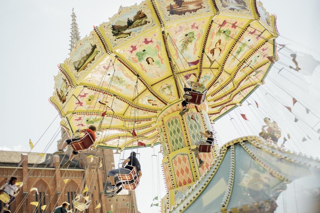 Au-Haidhausen: Auer Dult mit Kettenkarusell