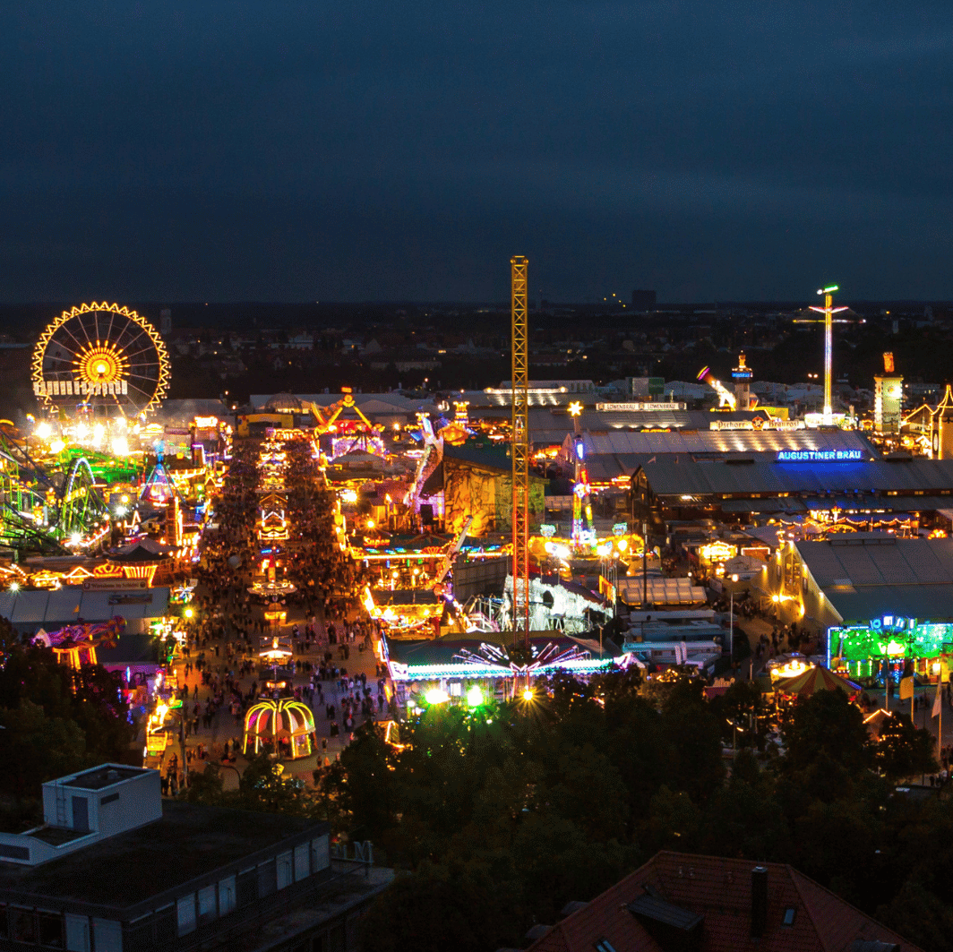 Ludwigsvorstadt-Isarvorstadt: Oktoberfest bei Nacht
